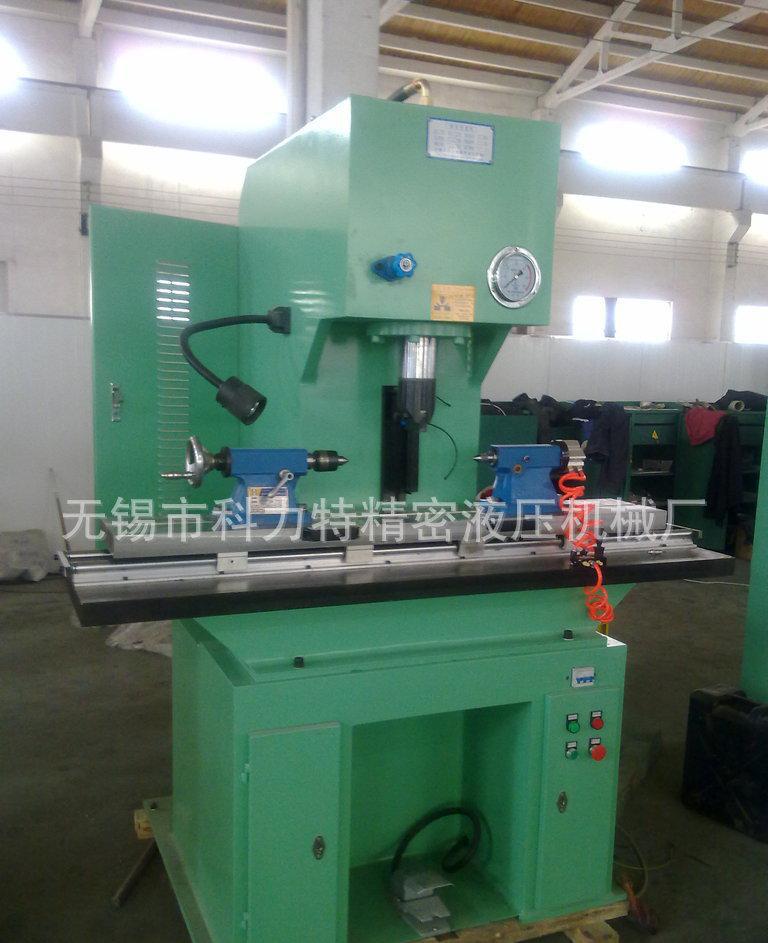 雙頂針液壓矯直機(jī) 小型軸類自動(dòng)校直機(jī) 金屬成型設(shè)備三輥輪矯直圖片_高清圖_細(xì)節(jié)圖-無(wú)錫市科力特精密液壓機(jī)械廠